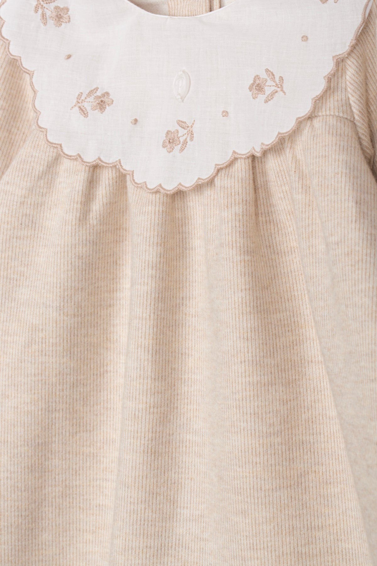 Elegant Beige Dress with Embroidered Collar